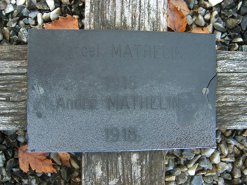 MATHELINAndreEtMarcelTrelou.jpg - SAMSUNG DIGITAL CAMERA