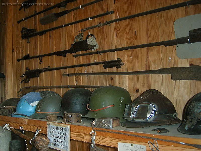 CasquesEtArmes.jpg - SAMSUNG DIGITAL CAMERA